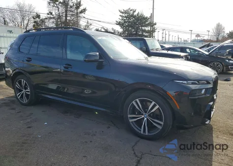 2023 BMW X7 M60I z USA, uszkodzony, nr VIN 5UX33EM0XP9N47020